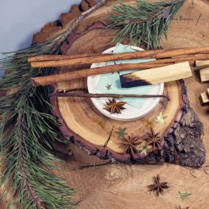 Incienso de Sándalo El aroma que conecta con tu espiritualidad